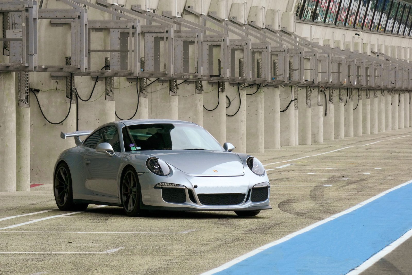 best-tech-sports-cars:porsche-911-gt3
