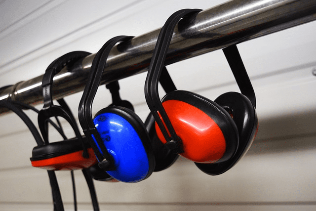 Evolution-Of-Headphones-Noise-Canceling-Headphones